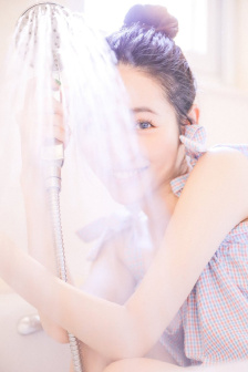 在线成人一区二区