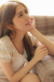 年轻的妈妈